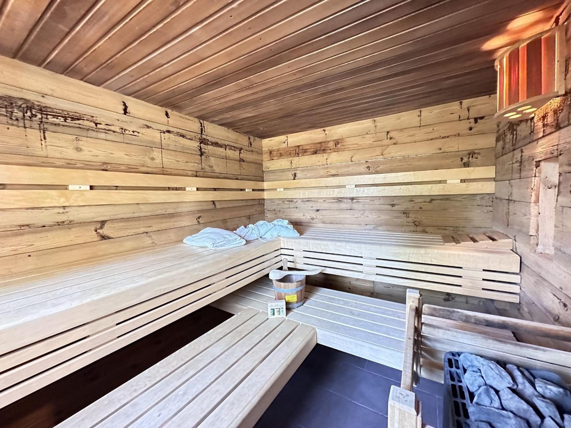 Ferienhaus Kleine Flucht Neuendorf プットブス エクステリア 写真